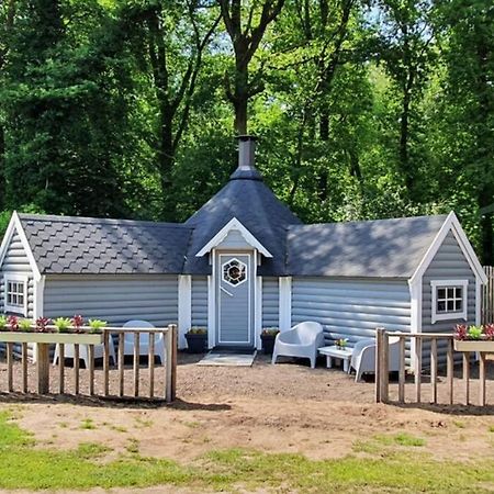 Vakantiehuis De 'Finse Kota'レイッセン エクステリア 写真