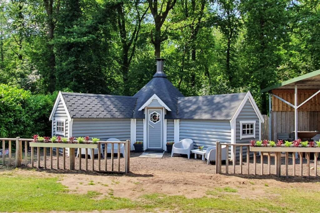 Vakantiehuis De 'Finse Kota'レイッセン エクステリア 写真